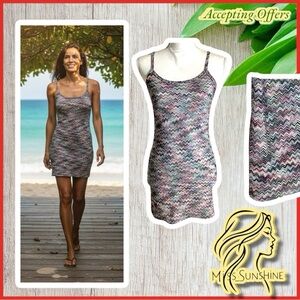 BKE - Sz M - zig zag pattern multi color sweater like long tank top